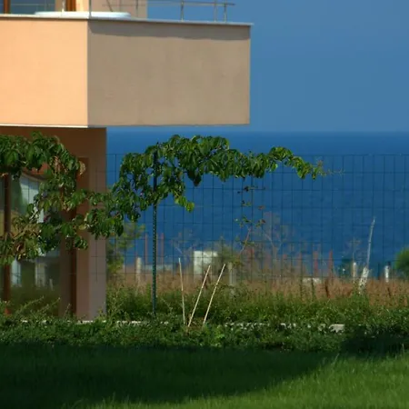 Seagarden Aparthotel