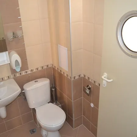 Seagarden Aparthotel 3*