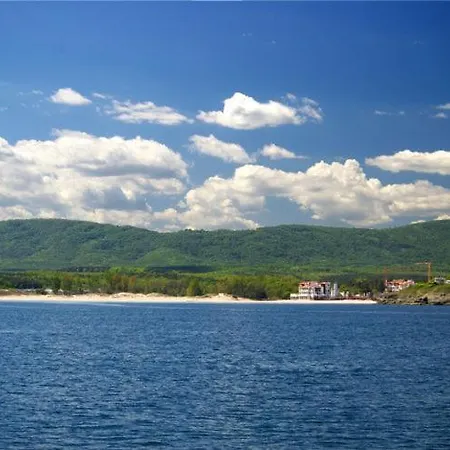 Aparthotel Seagarden 3*