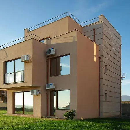 Aparthotel Seagarden 3*