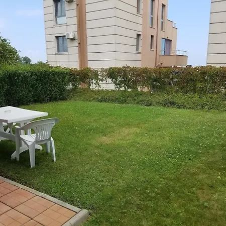 Seagarden Apartahotel