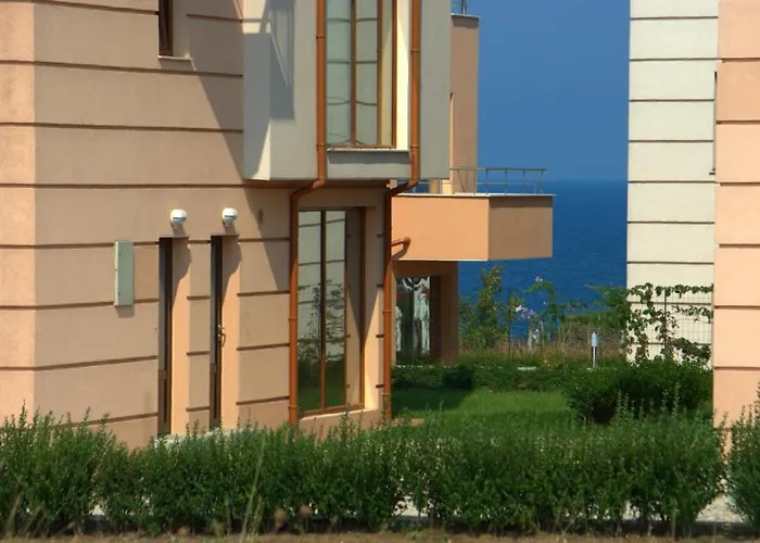 Seagarden מלון דירות לוזנטס