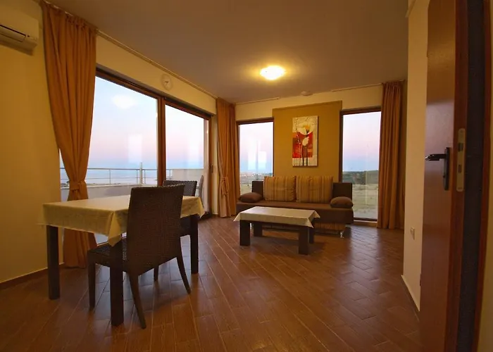 Seagarden מלון דירות