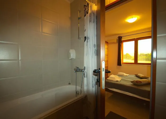 מלון דירות Seagarden 3*