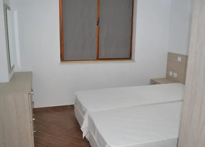 Seagarden מלון דירות לוזנטס