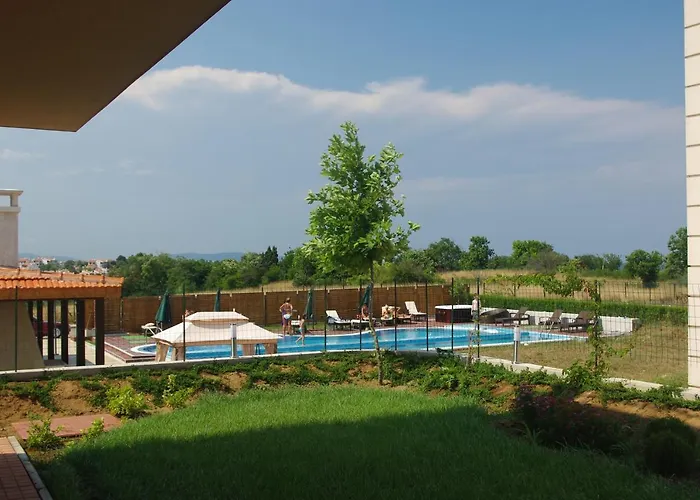 Seagarden מלון דירות לוזנטס